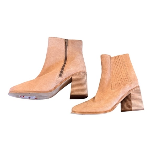 Andre Assous Naia Boot in Beige Suede NWT - Picture 8 of 11